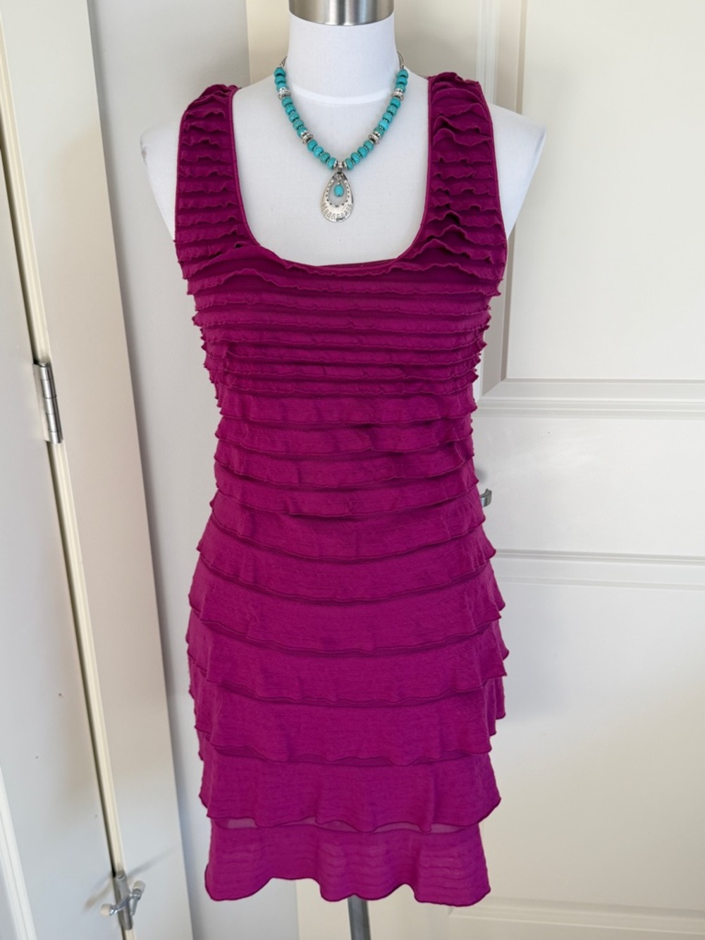 Studio M Magenta Tiered Ruffle Bodycon Dress NWT - Size M